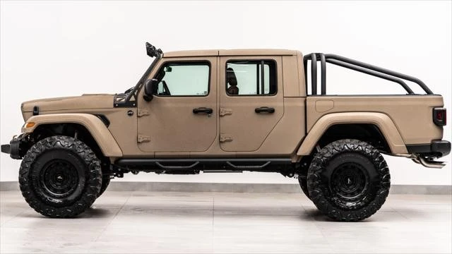 2026 Jeep JT Gladiator - Image 15 of 31