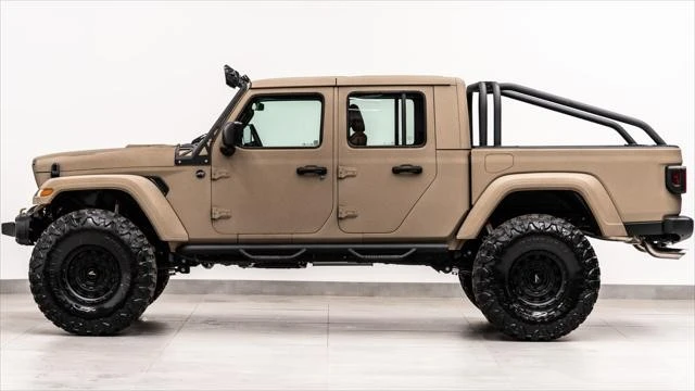 2026 Jeep JT Gladiator - Image 11 of 31