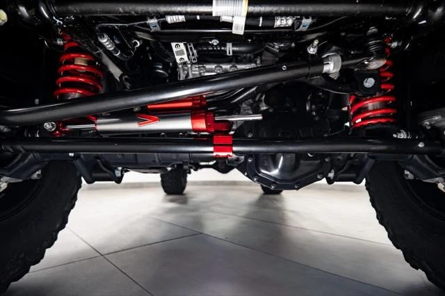 2026 Jeep JT Gladiator - Image 27 of 31