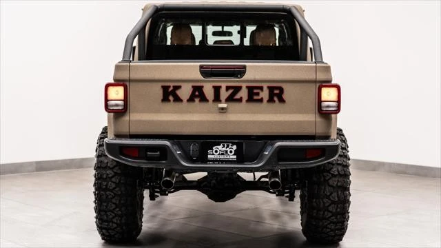 2026 Jeep JT Gladiator - Image 10 of 31