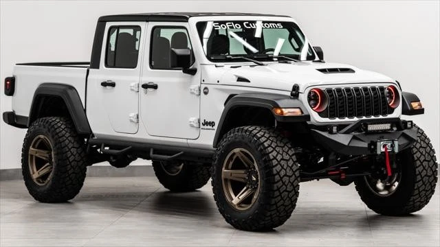 2026 Jeep JT Gladiator - Image 6 of 31