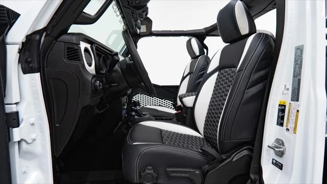 2026 Jeep JT Gladiator - Image 27 of 31