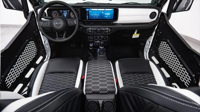2026 Jeep JT Gladiator - Image 2 of 21