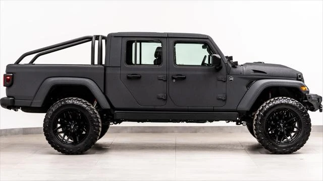 2026 Jeep JT Gladiator - Image 7 of 31