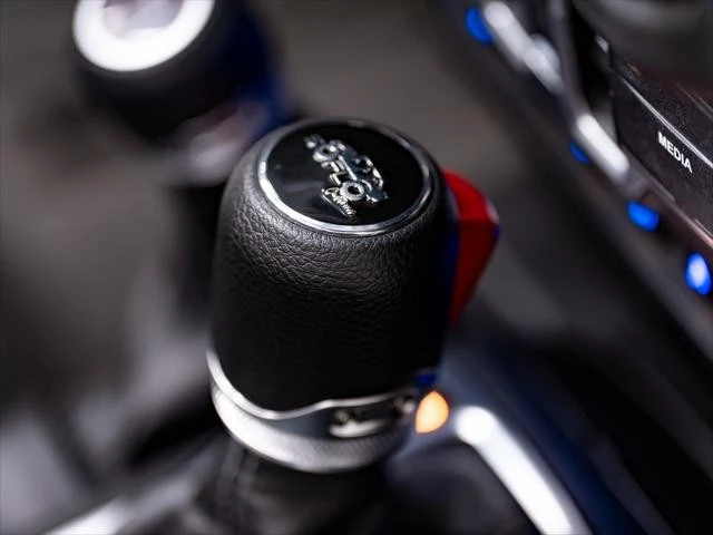 2026 Jeep JT Gladiator - Image 20 of 31