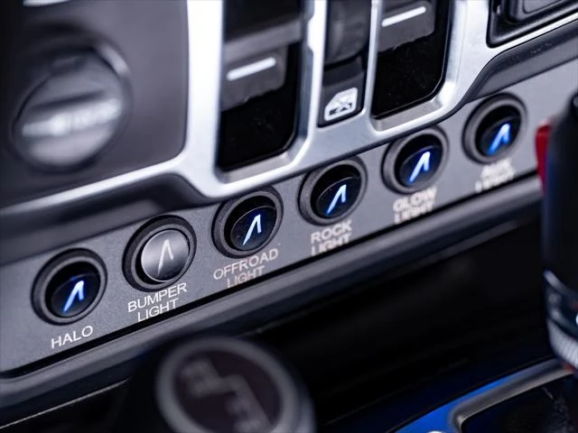 2026 Jeep JT Gladiator - Image 22 of 31