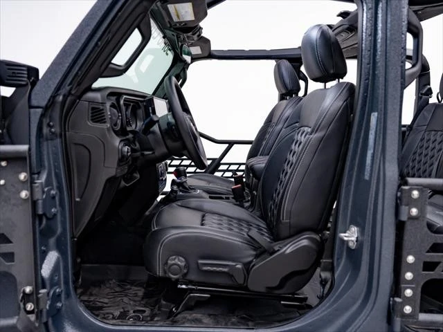 2026 Jeep JT Gladiator - Image 16 of 31