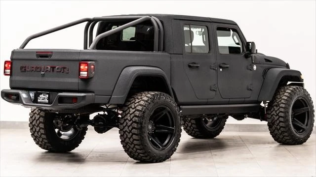 2026 Jeep JT Gladiator - Image 7 of 31