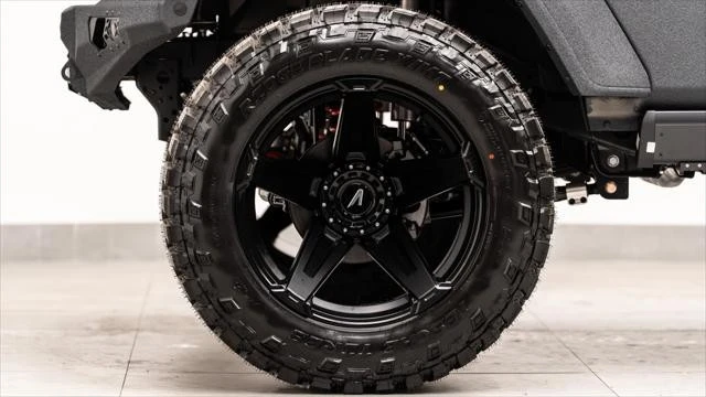 2026 Jeep JT Gladiator - Image 19 of 31