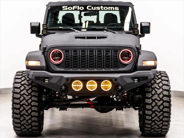 2026 Jeep JT Gladiator - Image 4 of 31