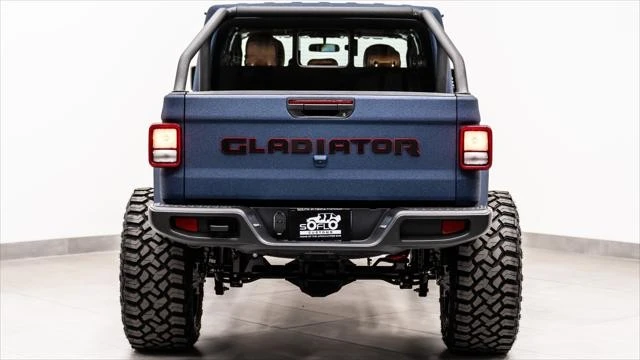 2026 Jeep JT Gladiator - Image 9 of 31