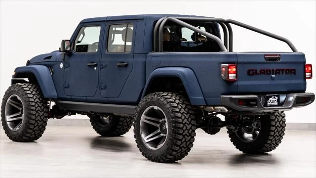 2026 Jeep JT Gladiator - Image 10 of 31
