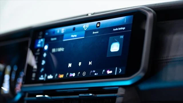 2026 Jeep JT Gladiator - Image 22 of 31