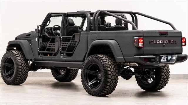 2026 Jeep JT Gladiator - Image 15 of 31