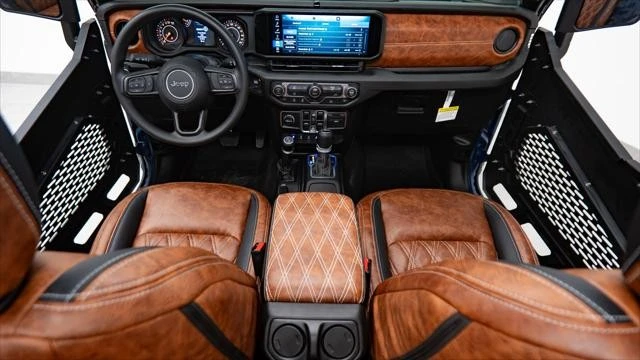 2026 Jeep JT Gladiator - Image 2 of 31