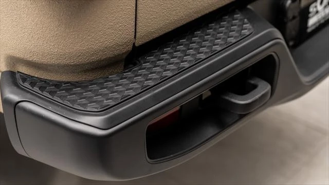 2026 Jeep JT Gladiator - Image 13 of 31