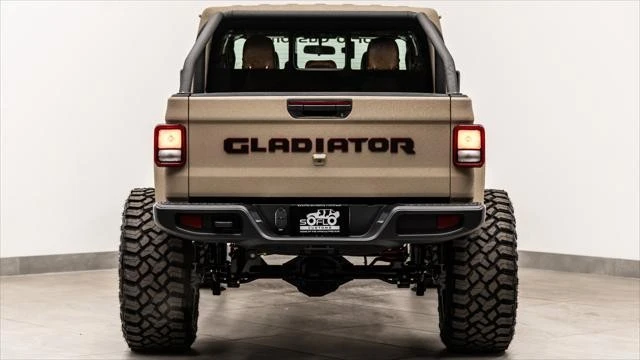 2026 Jeep JT Gladiator - Image 8 of 31