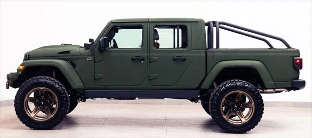 2026 Jeep JT Gladiator - Image 10 of 31
