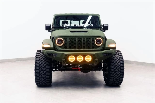 2026 Jeep JT Gladiator - Image 4 of 31