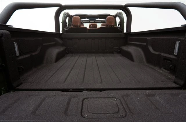 2026 Jeep JT Gladiator - Image 29 of 31
