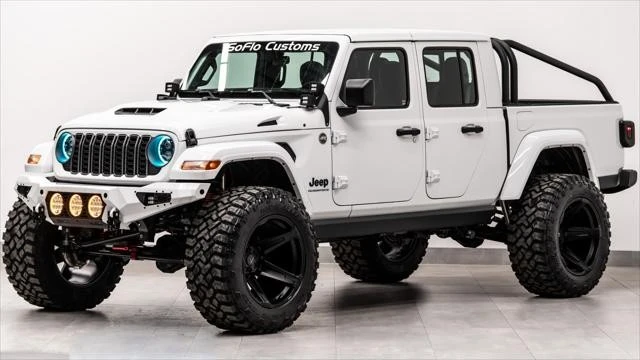 2026 Jeep JT Gladiator - Image 25 of 31