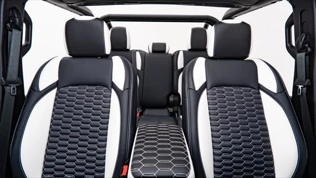 2026 Jeep JT Gladiator - Image 3 of 31