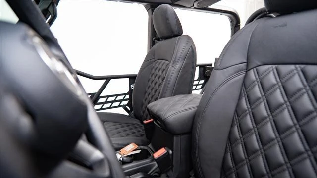 2026 Jeep JT Gladiator - Image 24 of 31