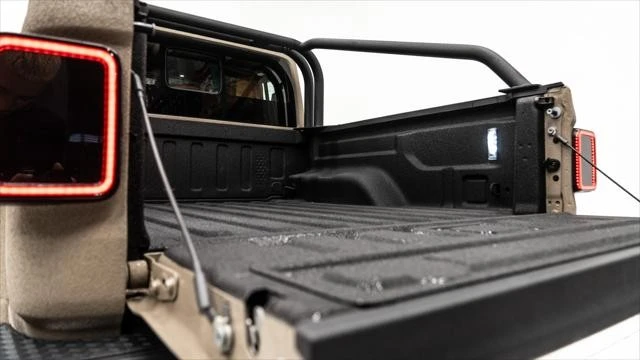 2026 Jeep JT Gladiator - Image 13 of 21