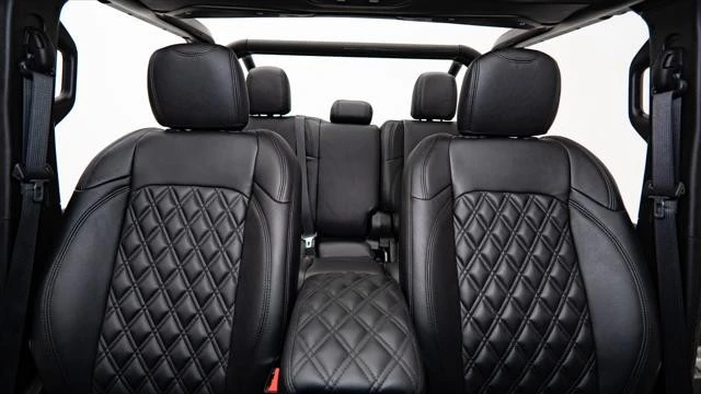 2026 Jeep JT Gladiator - Image 3 of 31