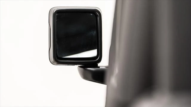 2026 Jeep JT Gladiator - Image 16 of 31