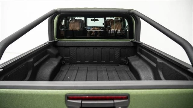2026 Jeep JT Gladiator - Image 8 of 31