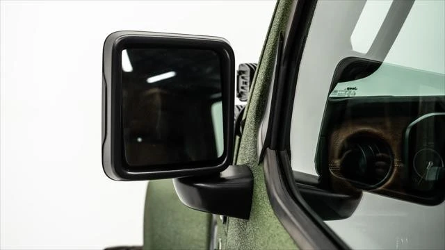 2026 Jeep JT Gladiator - Image 19 of 31