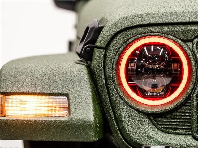2026 Jeep JT Gladiator - Image 8 of 31