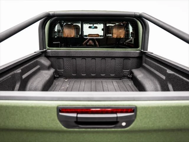 2026 Jeep JT Gladiator - Image 15 of 31