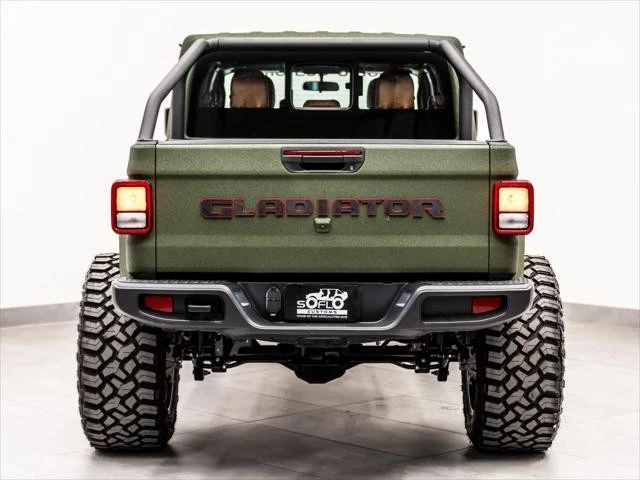 2026 Jeep JT Gladiator - Image 14 of 31