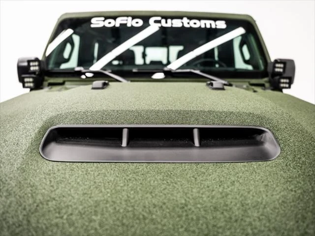 2026 Jeep JT Gladiator - Image 26 of 31