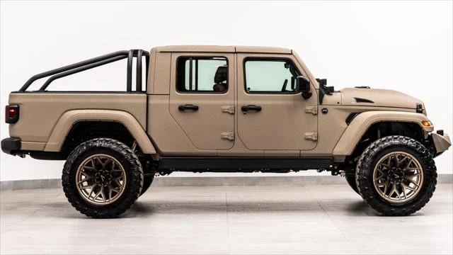 2026 Jeep JT Gladiator - Image 8 of 31
