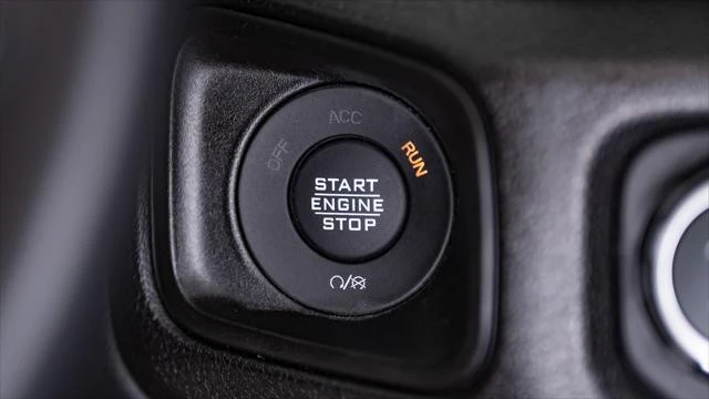 2026 Jeep JT Gladiator - Image 19 of 31