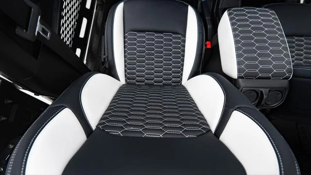 2026 Jeep JT Gladiator - Image 3 of 21