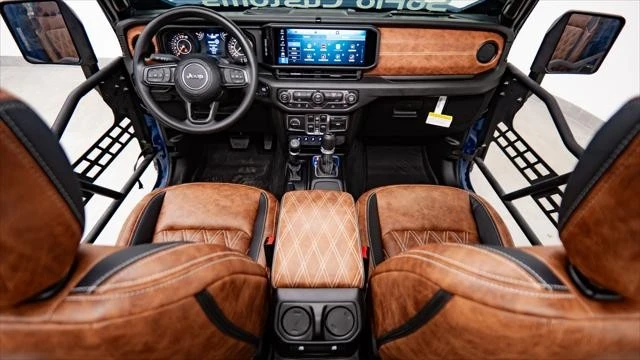 2026 Jeep JT Gladiator - Image 2 of 31