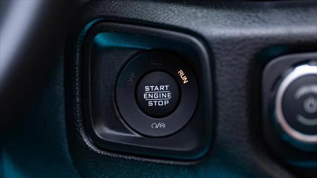 2026 Jeep JT Gladiator - Image 18 of 21