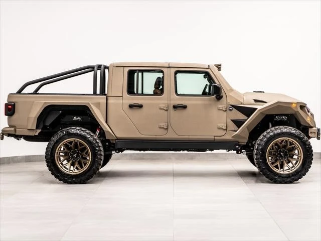 2026 Jeep JT Gladiator - Image 9 of 31