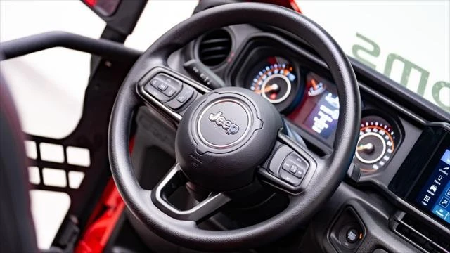 2026 Jeep JT Gladiator - Image 21 of 31