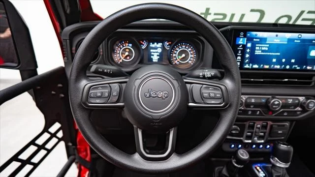 2026 Jeep JT Gladiator - Image 23 of 31