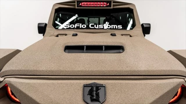 2026 Jeep JT Gladiator - Image 24 of 31