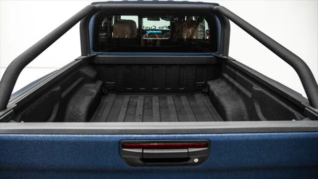 2026 Jeep JT Gladiator - Image 14 of 21