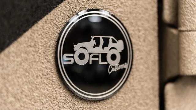 2026 Jeep JT Gladiator - Image 18 of 21