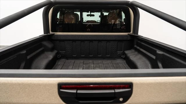 2026 Jeep JT Gladiator - Image 10 of 21