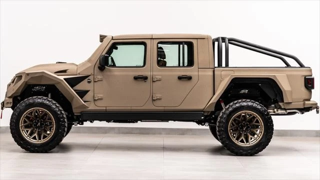 2026 Jeep JT Gladiator - Image 14 of 31