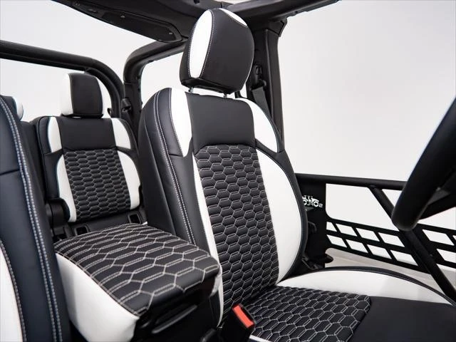 2026 Jeep JT Gladiator - Image 27 of 31